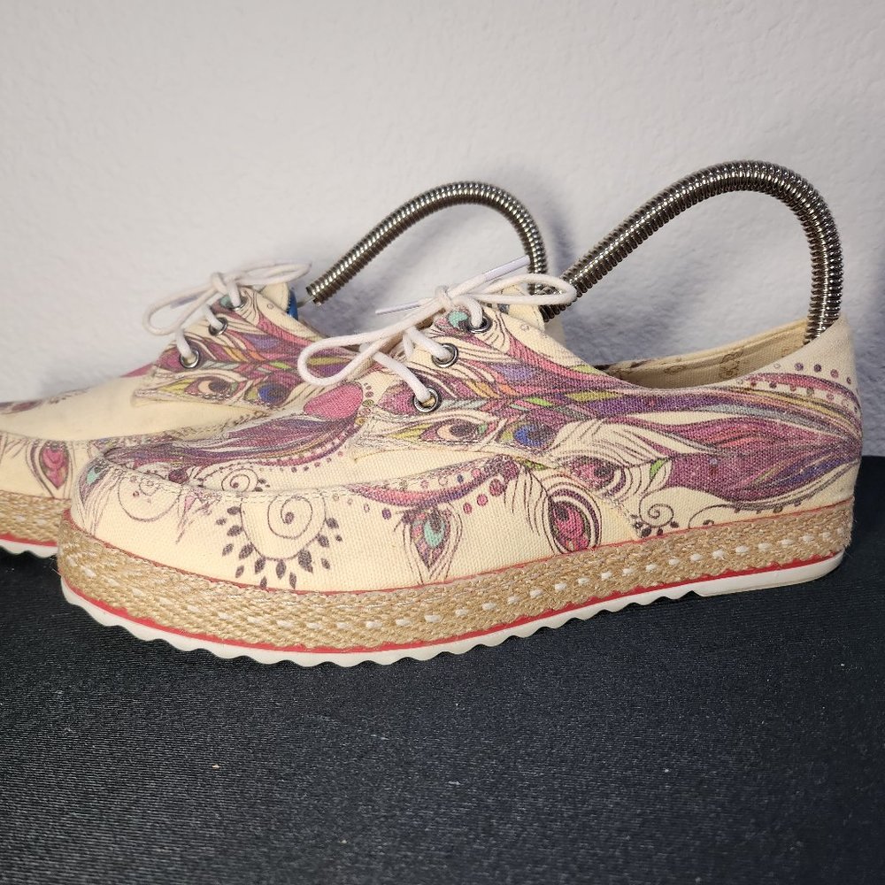 Peacock Sneakers Shoes Size 39 / US 8.5
